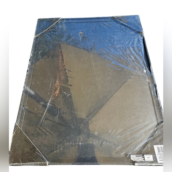 Studio Decor Collector Card Wall Display 16" x 20" - NWT - Picture 2 of 3